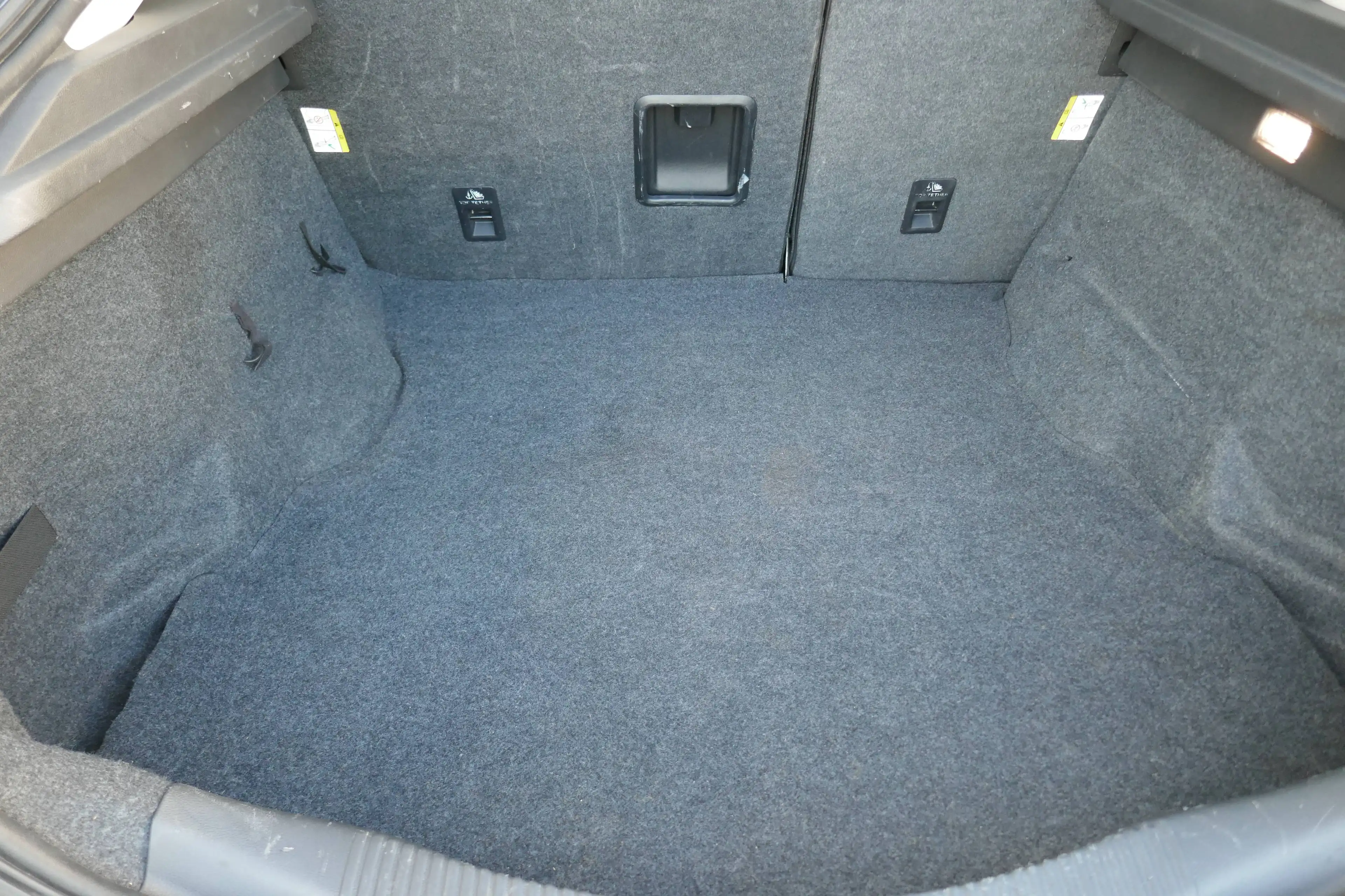 Ford Mondeo Titanium — photo 11