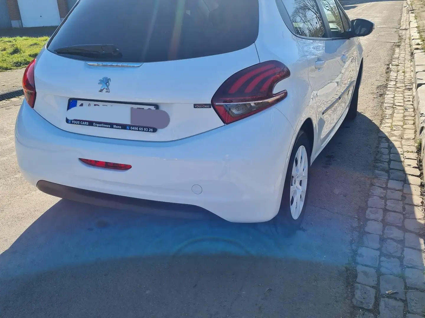 Peugeot 208 1.2i PureTech Like S&S (EU6.2) - 2