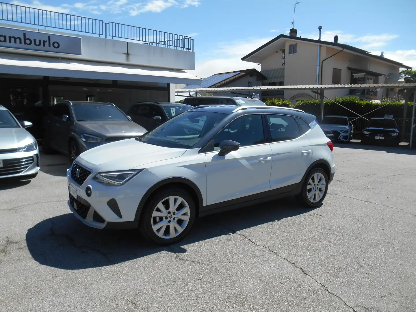 SEAT Arona Arona 2022 1.0 ecotsi Xperience 115cv dsg Blanc - 1