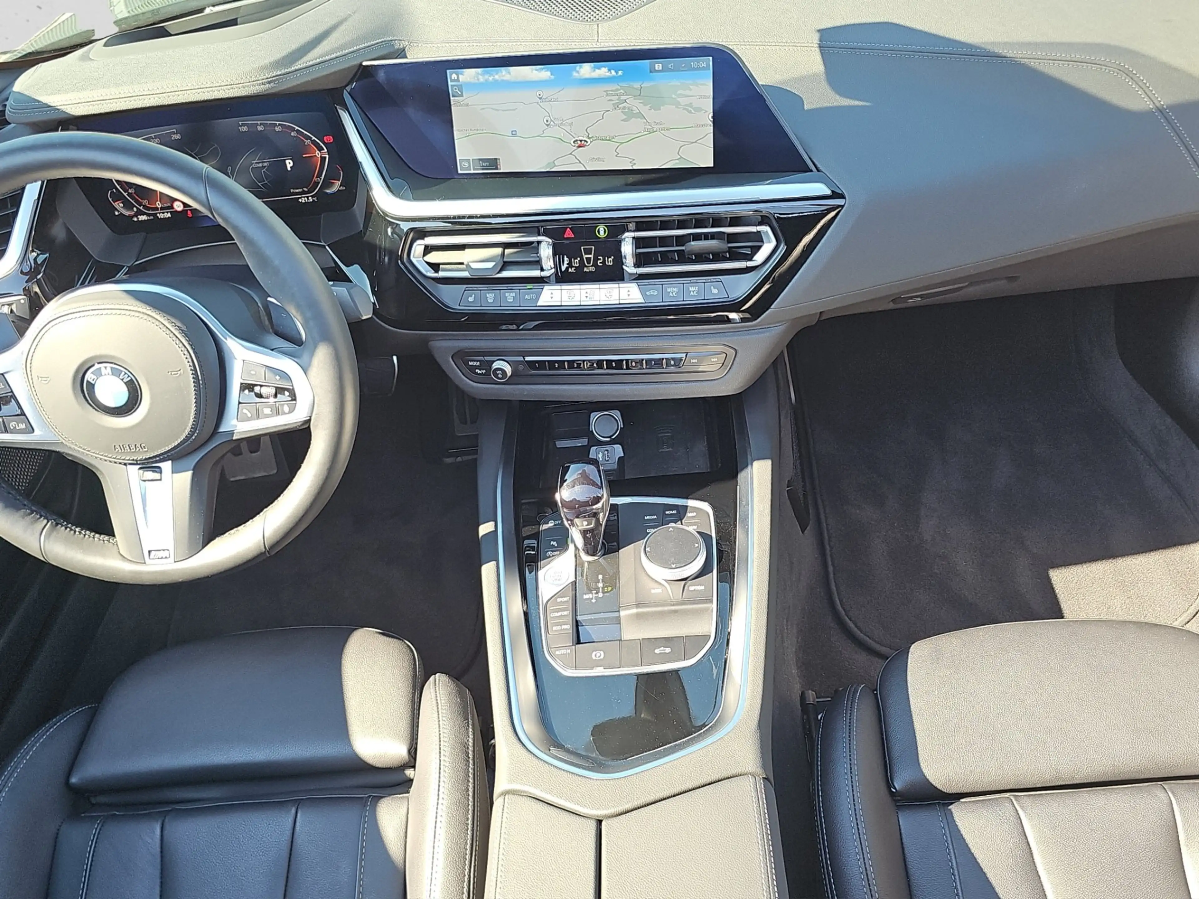 BMW Z4 sDrive 20i — photo 15