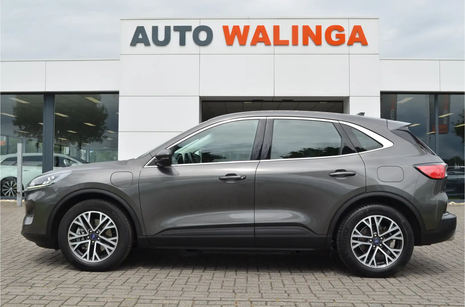 Ford Kuga 2.5 PHEV Titanium Keyless | Carplay | Navi | 18'' Grijs - 2
