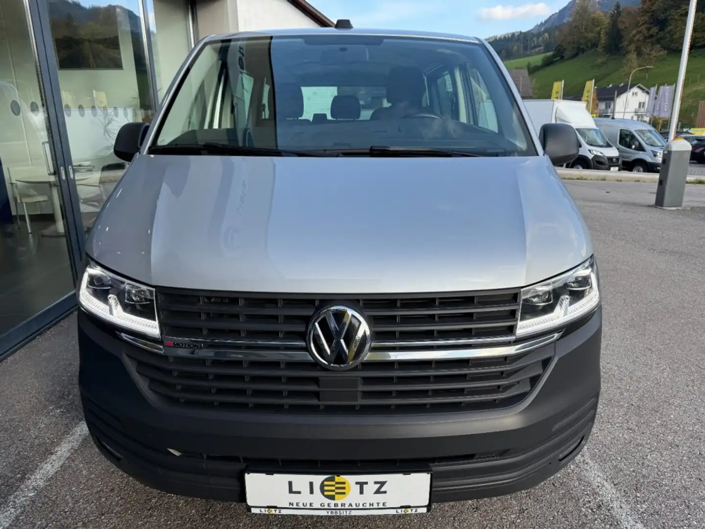 Volkswagen T6 Transporter Kombi TDI 4MOTION Argent - 2