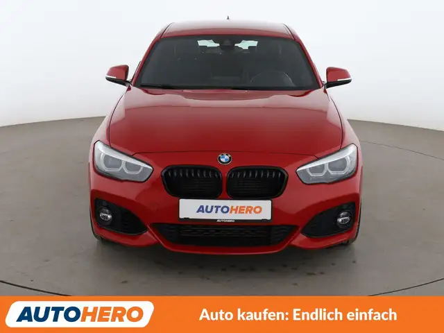 BMW 1 Series view 9