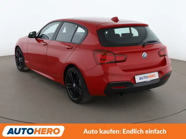 BMW 1 Series view 4