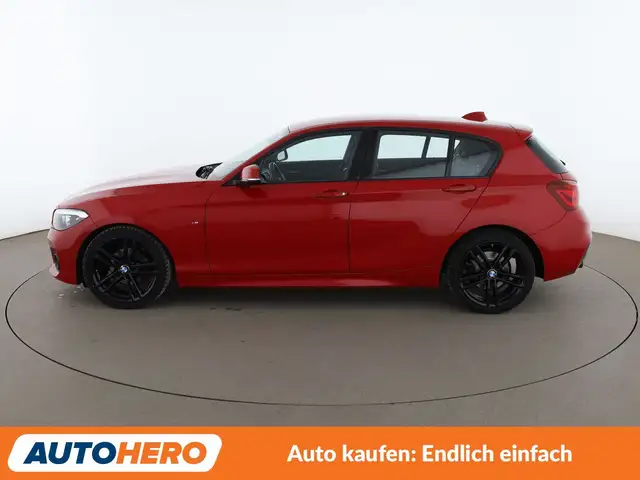 BMW 1 Series view 3