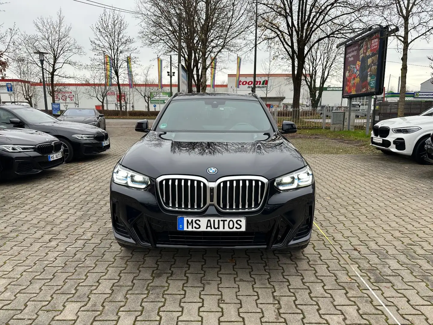 BMW X3 xD 30e M Sport*Panor*Head Up*360°Kamera*Laser Schwarz - 2