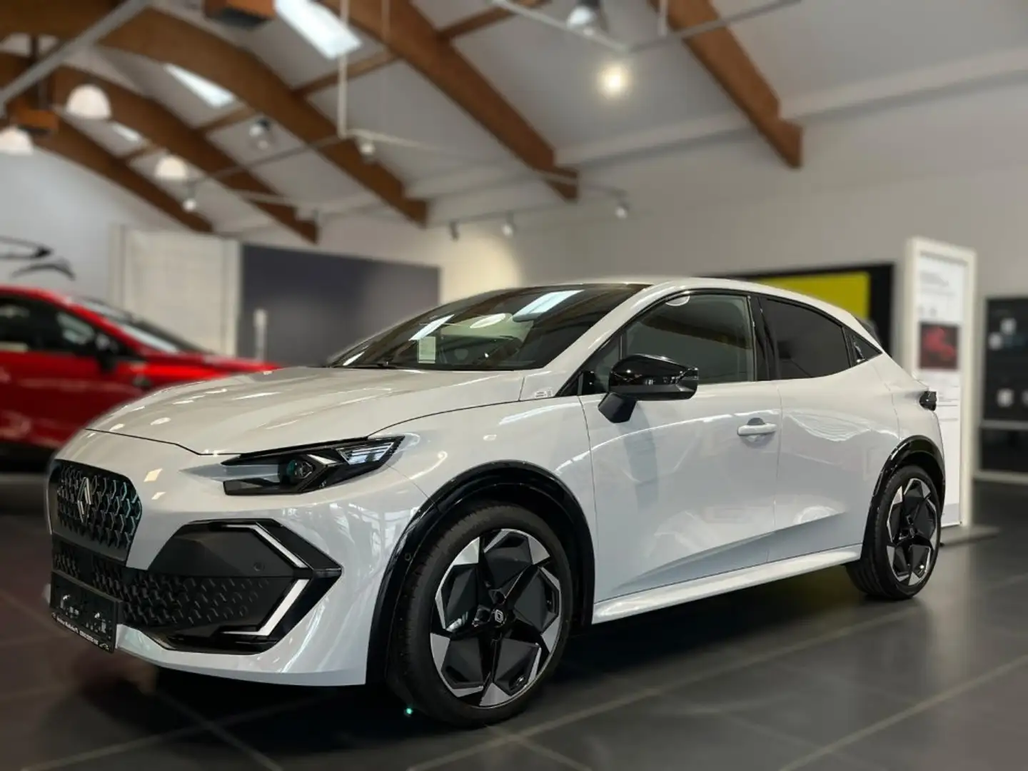 Renault Clio VI Techno TCe 115 EDC Grau - 1
