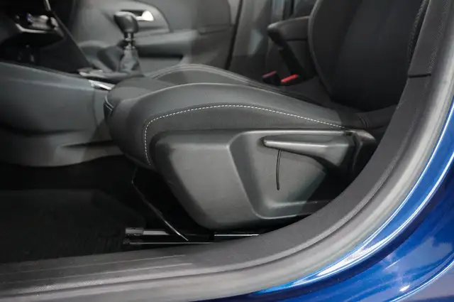 Opel Corsa view 14