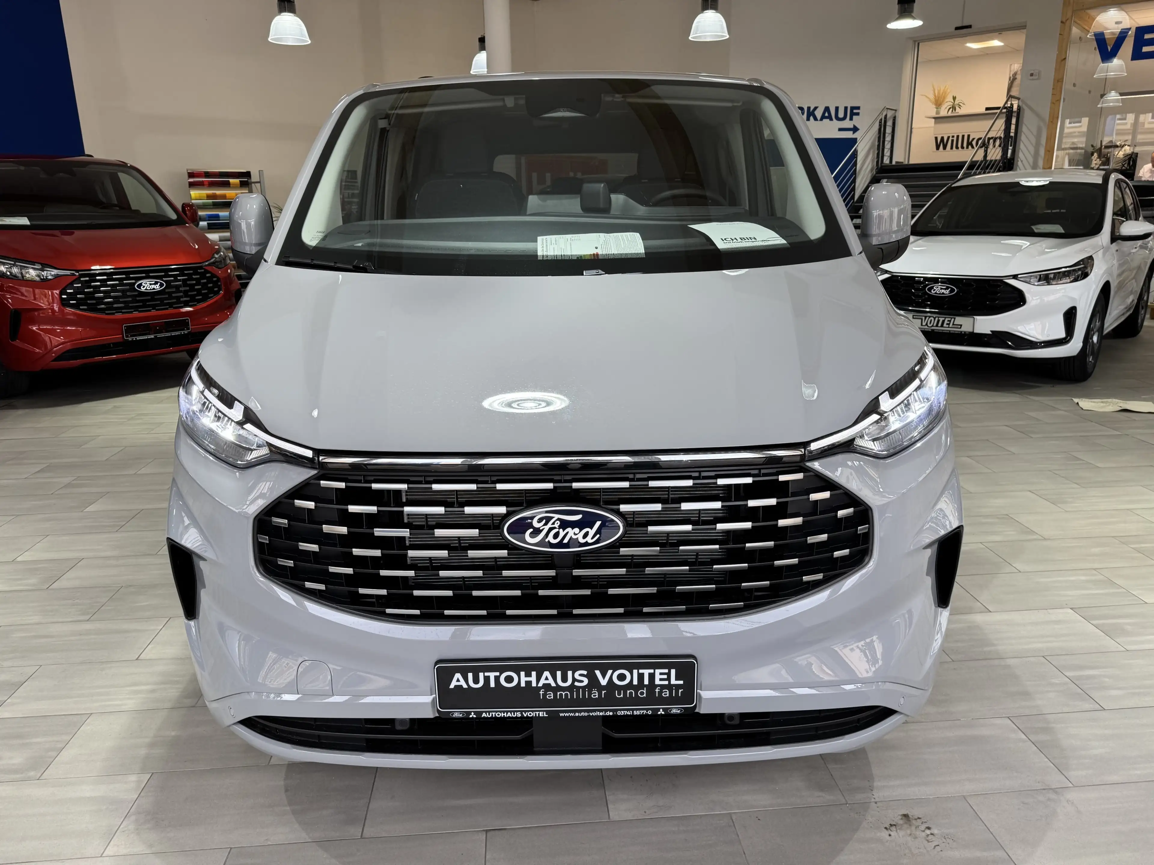 Ford Tourneo Custom Titanium L2 Standheizung / Stoffsitze — photo 2