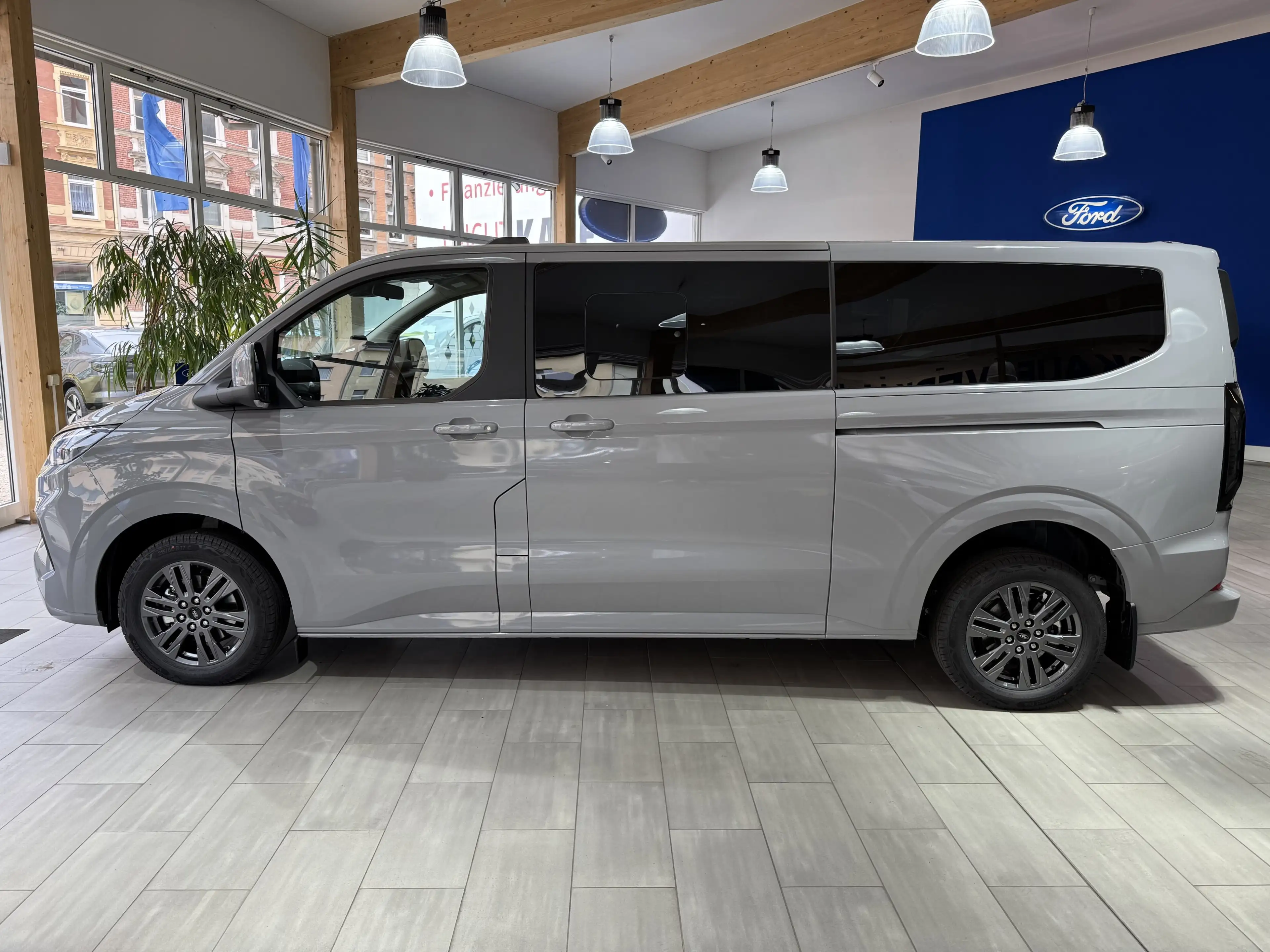 Ford Tourneo Custom Titanium L2 Standheizung / Stoffsitze — photo 8