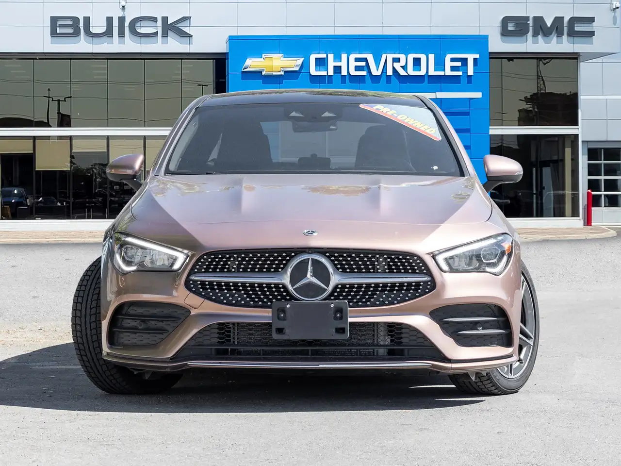 Mercedes-Benz CLA снимка Mercedes-Benz CLA