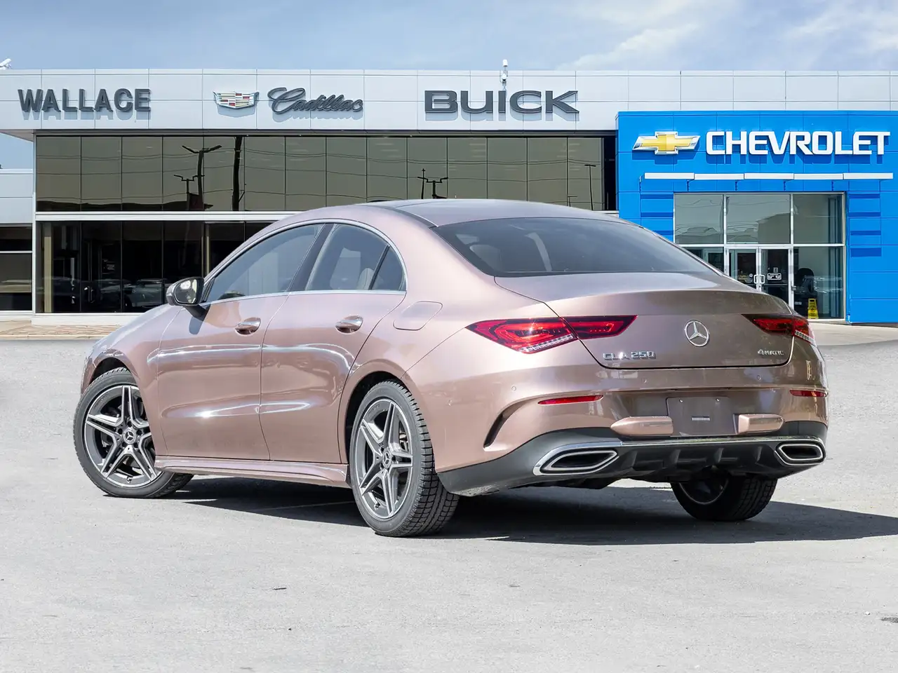 Mercedes-Benz CLA снимка Mercedes-Benz CLA
