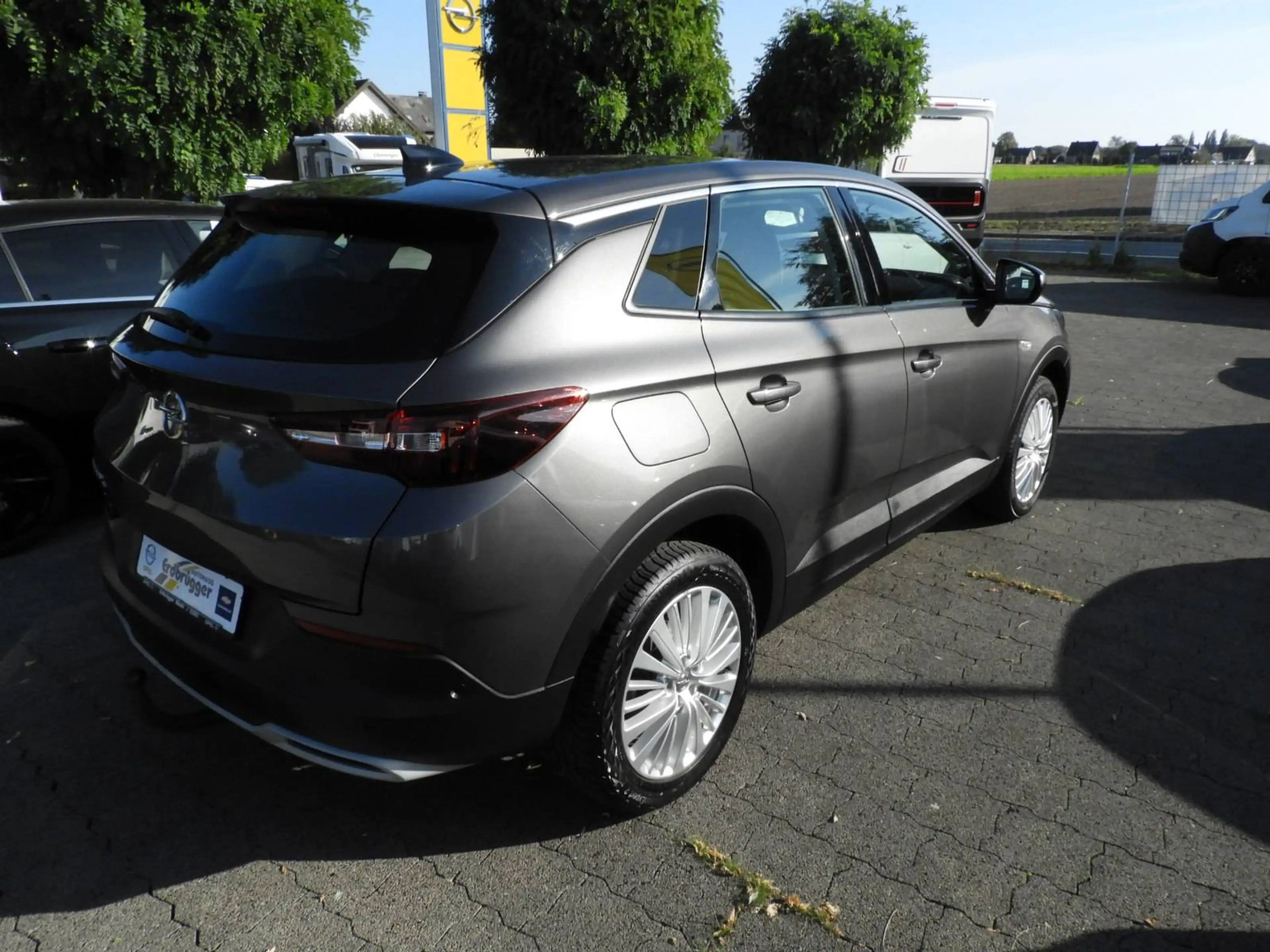 Opel Grandland X Innovation Automatik Sitz und Lenkradheizung Rückfahrkamera AHK — photo 2