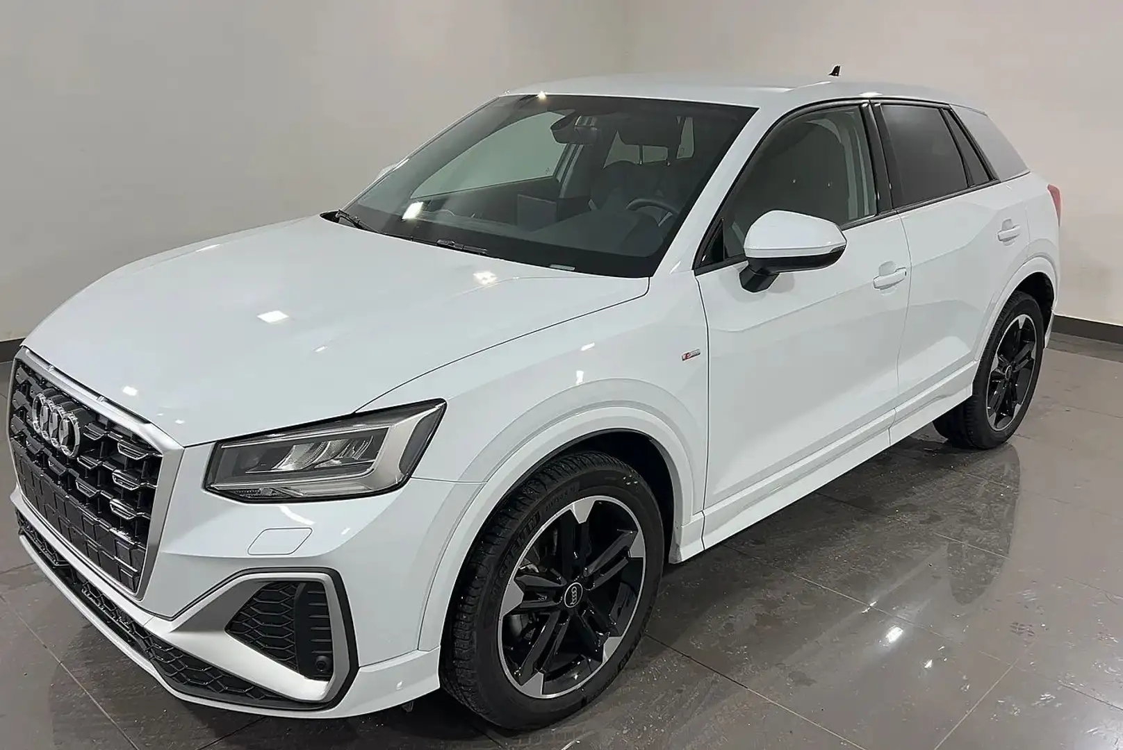 Audi Q2 Q2 30 TFSI S line Blanco - 2