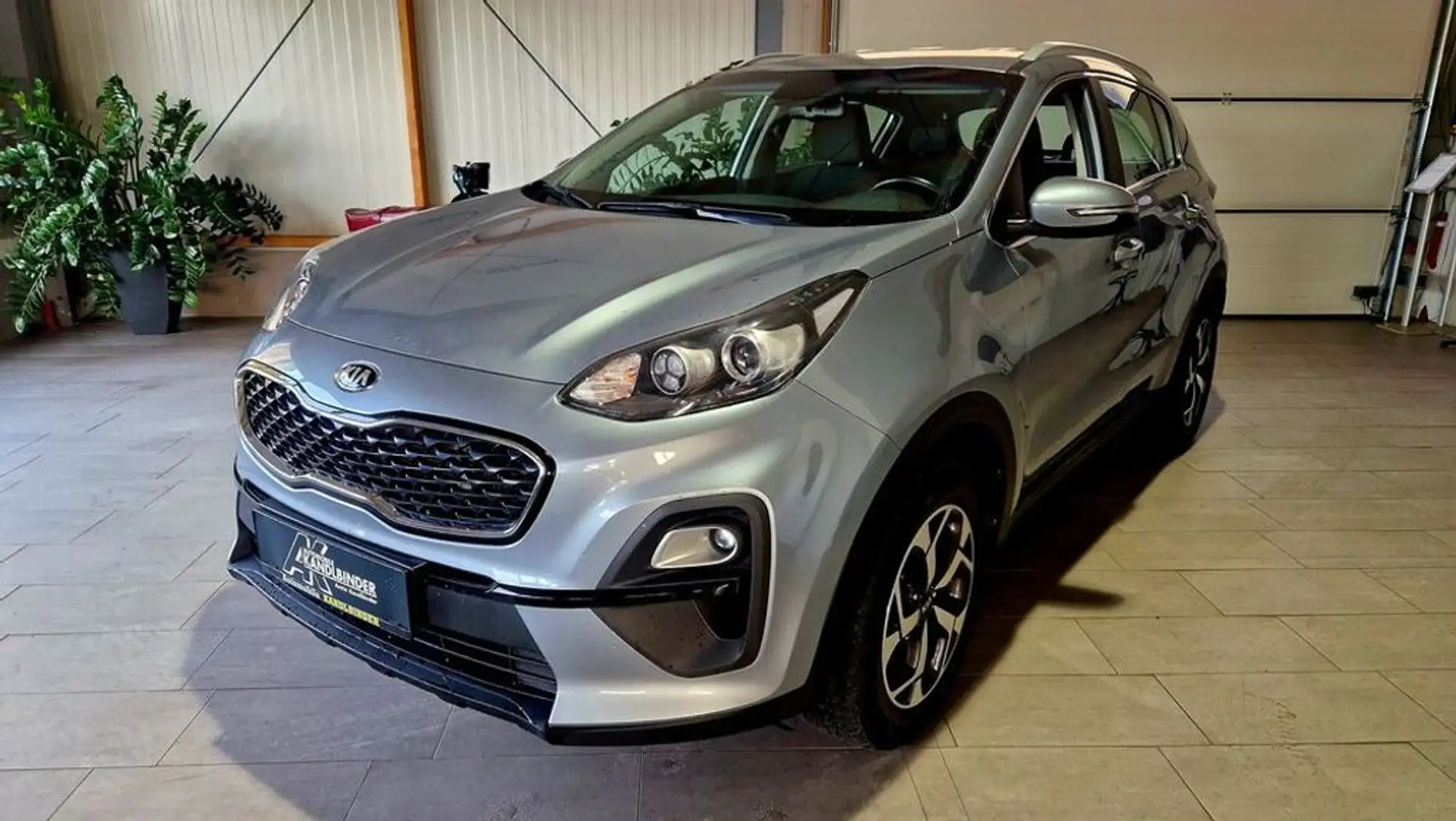 Kia Sportage Black Edition ''1.Besitz'' Silber - 1