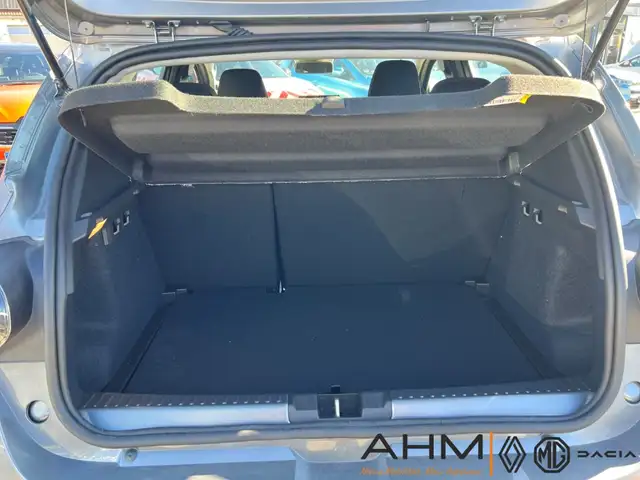 Dacia Sandero view 9