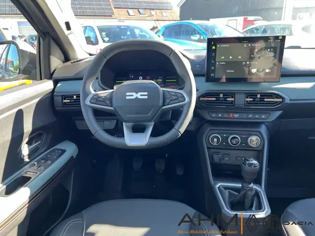 Dacia Sandero view 15