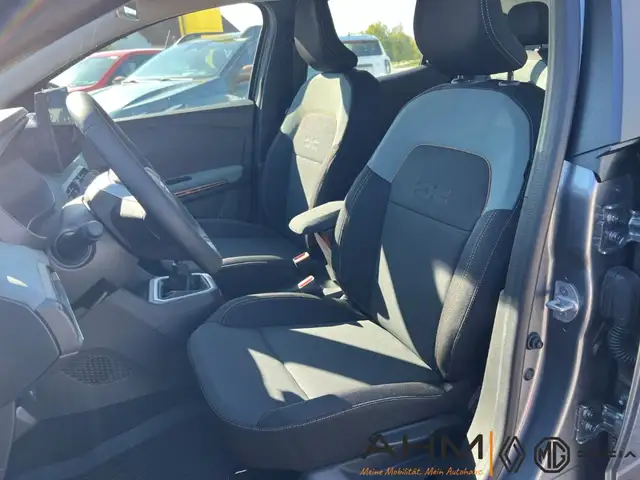 Dacia Sandero view 11