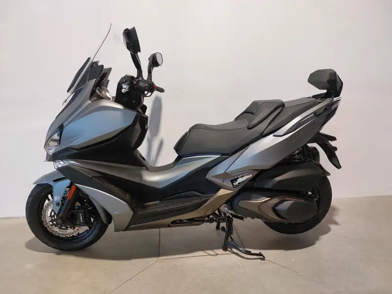 Kymco Xciting S 400i ABS - foto 2