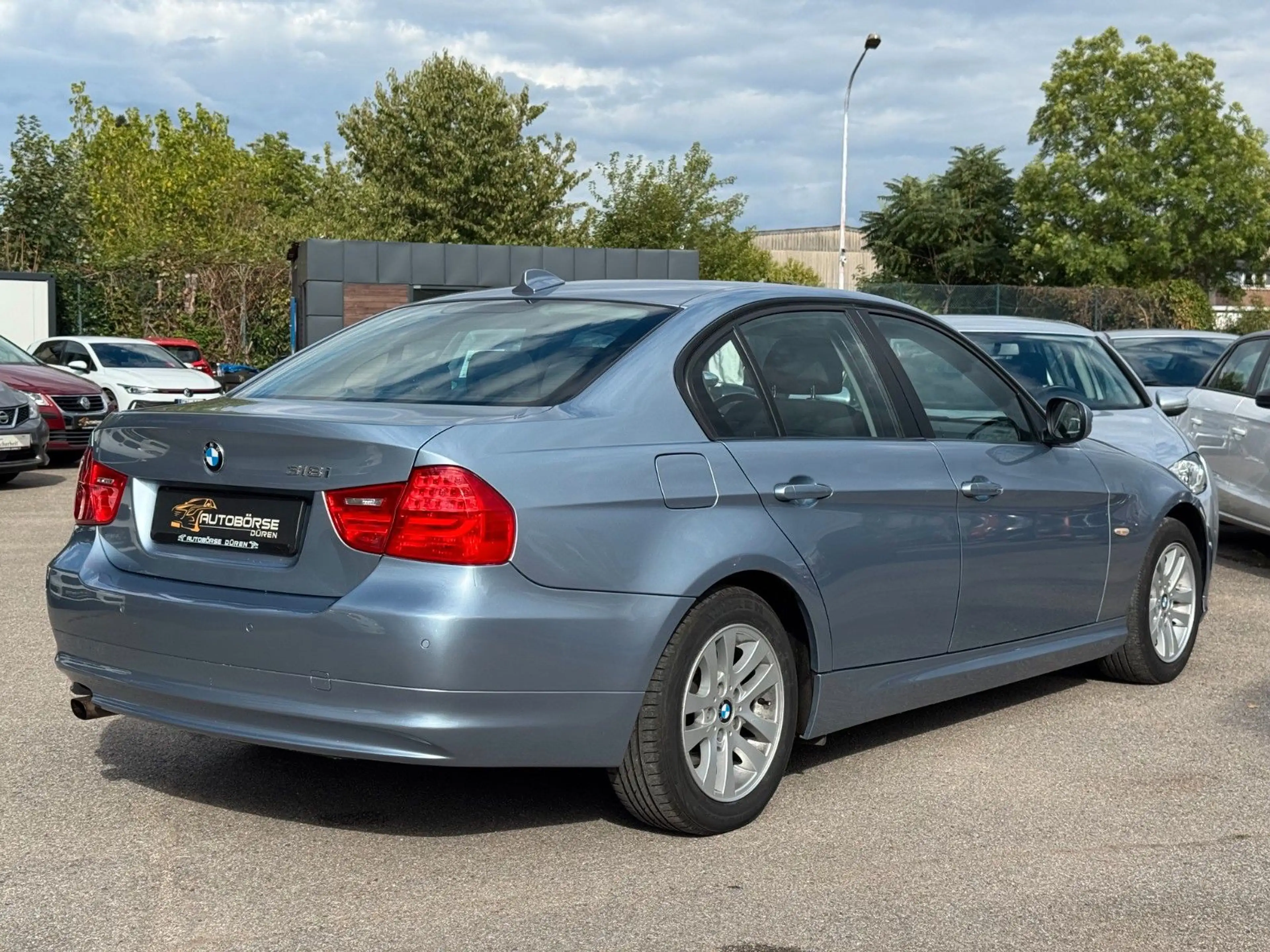 BMW 318 3 Limousine 318 i HU/PDC/SHZ/Xenon — photo 6