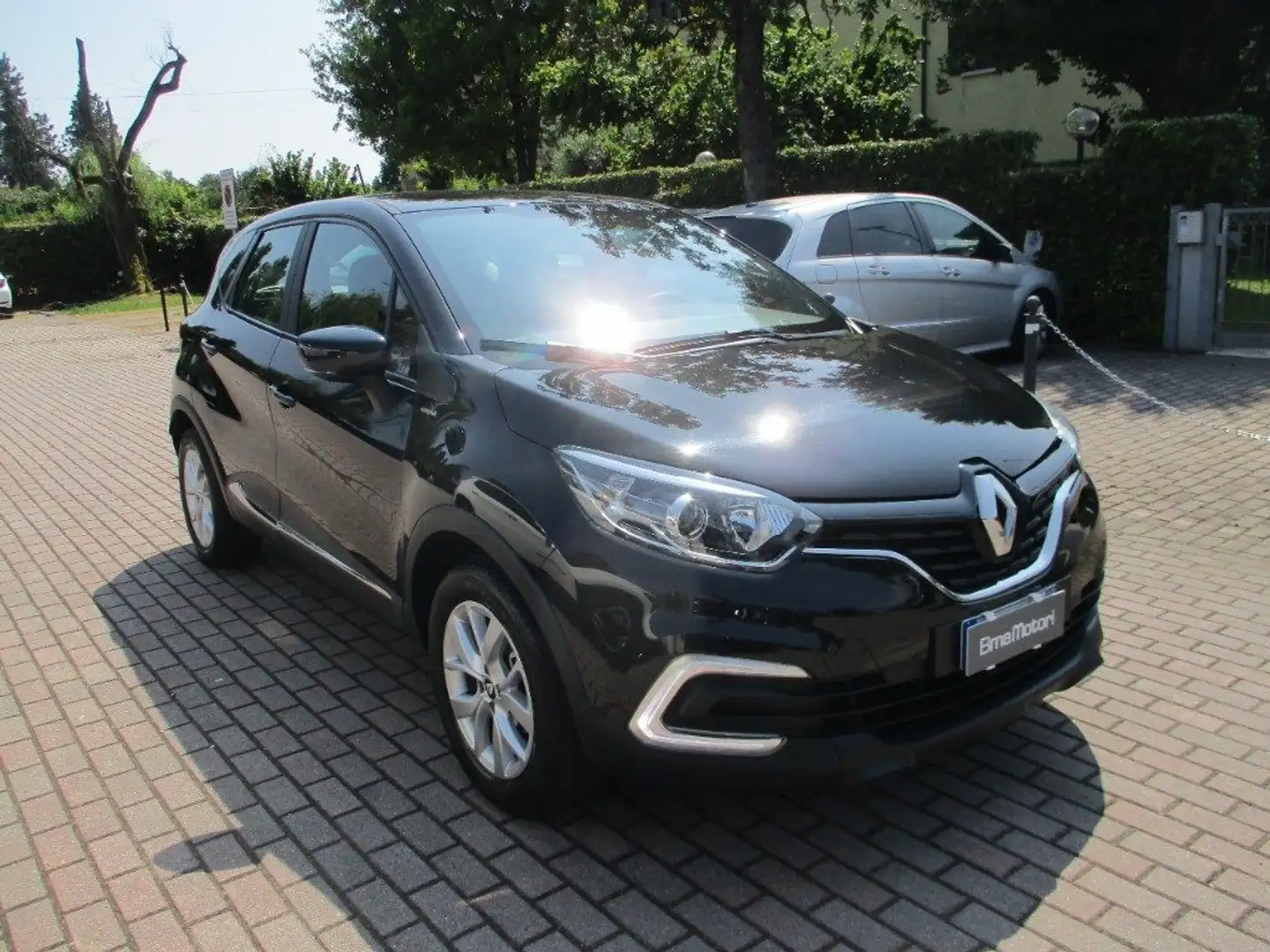 Renault Captur TCe 12V 90Cv Limited - 28.000km Noir - 2