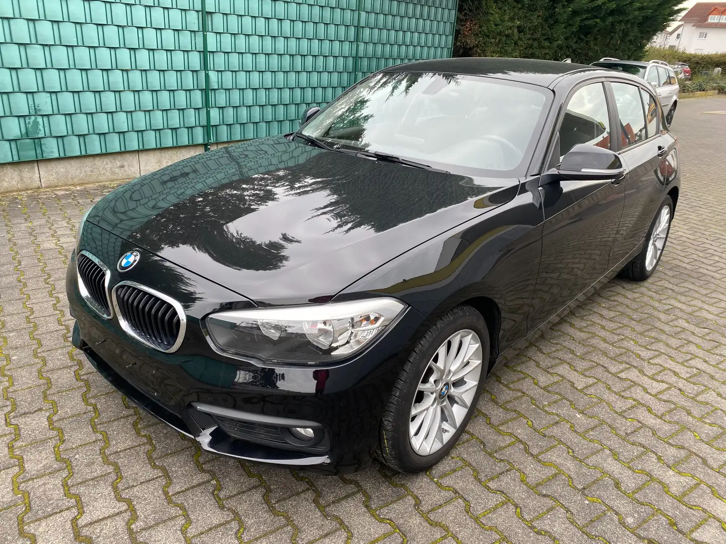 BMW 118 118i Advantage Black - 1