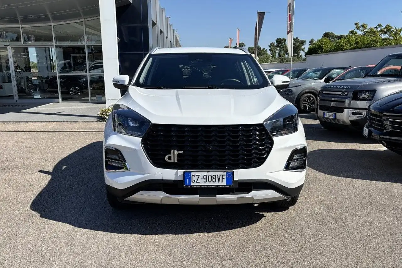 DR Automobiles DR5.0 2025