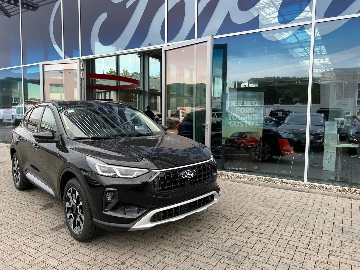 Ford Kuga ACTIVE X *el. AHK *Techno-Paket Zwart - 1