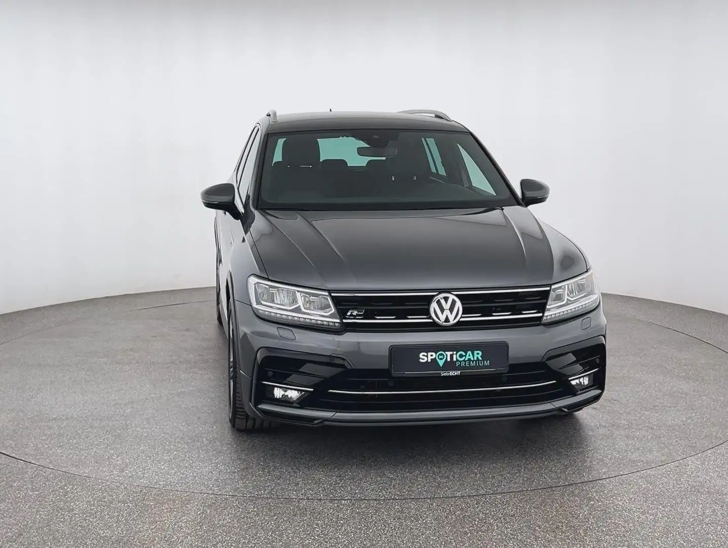 Volkswagen Tiguan Highline 2.0d *NAVI*RFK*PDC*uvm Gris - 2
