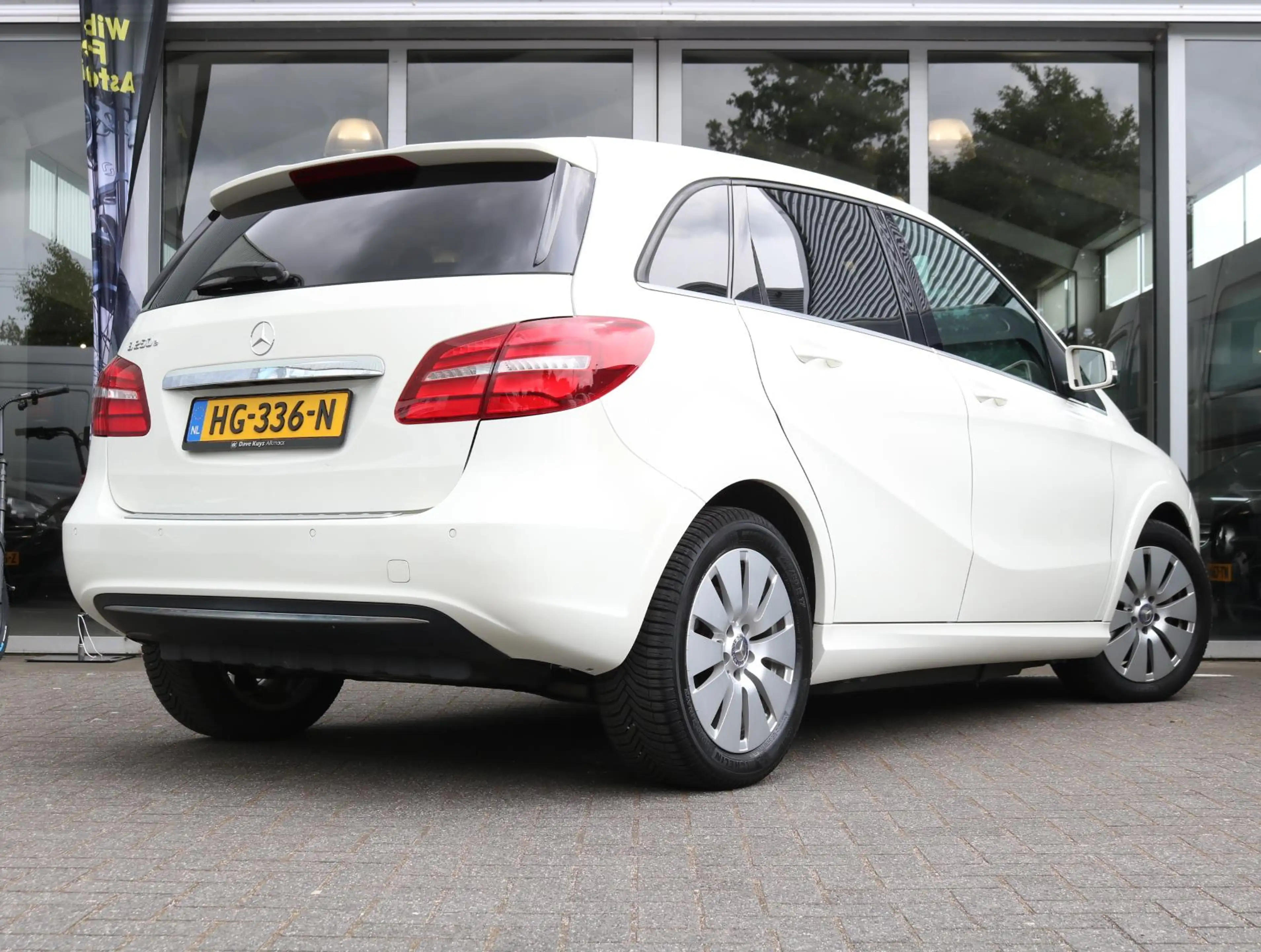 Mercedes-Benz B 250 e Lease Edition 28 kWh — photo 7