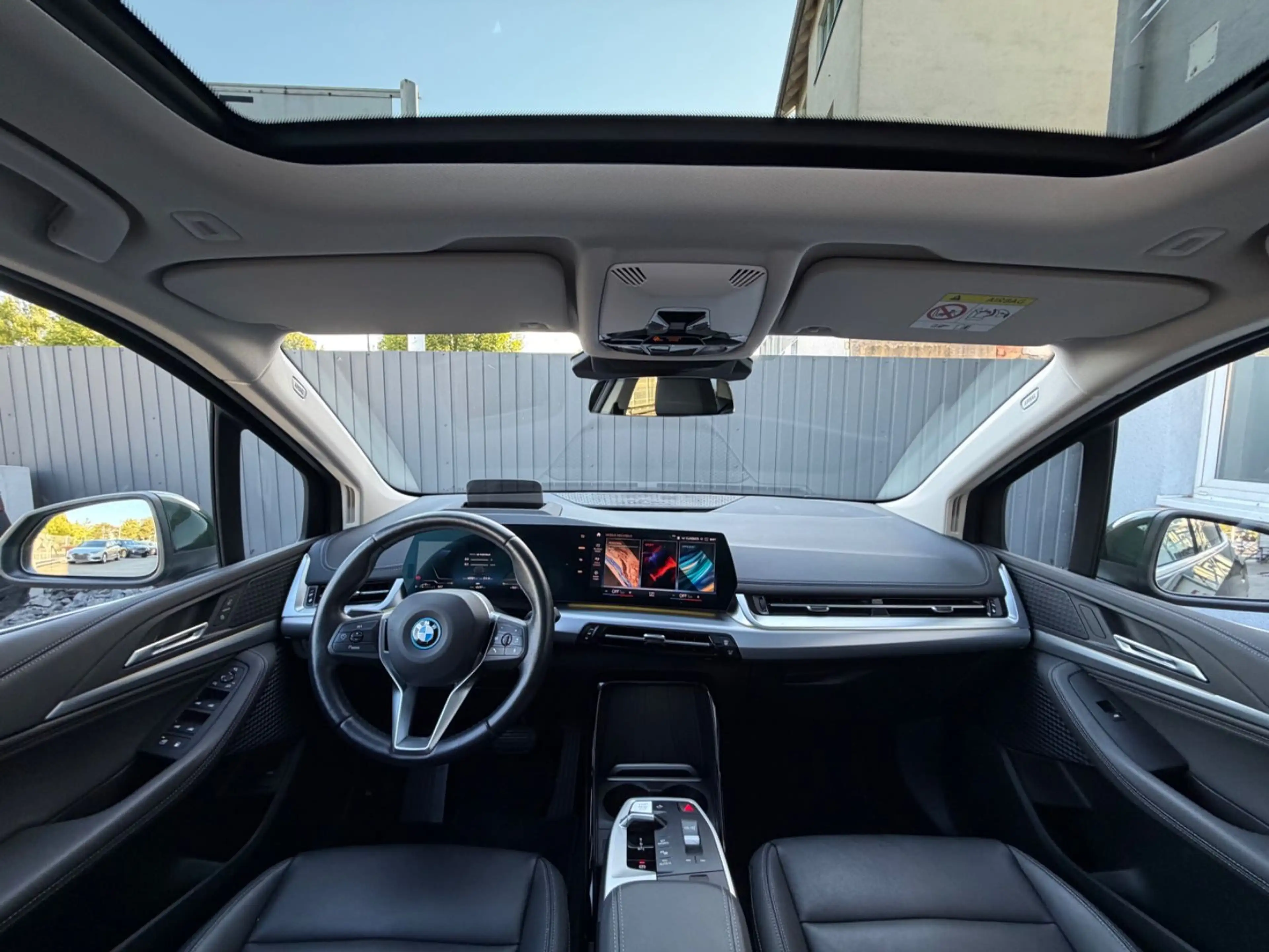 BMW 225 225e Active Tourer xDrive Pano*Leder*AHK*HuD — photo 11