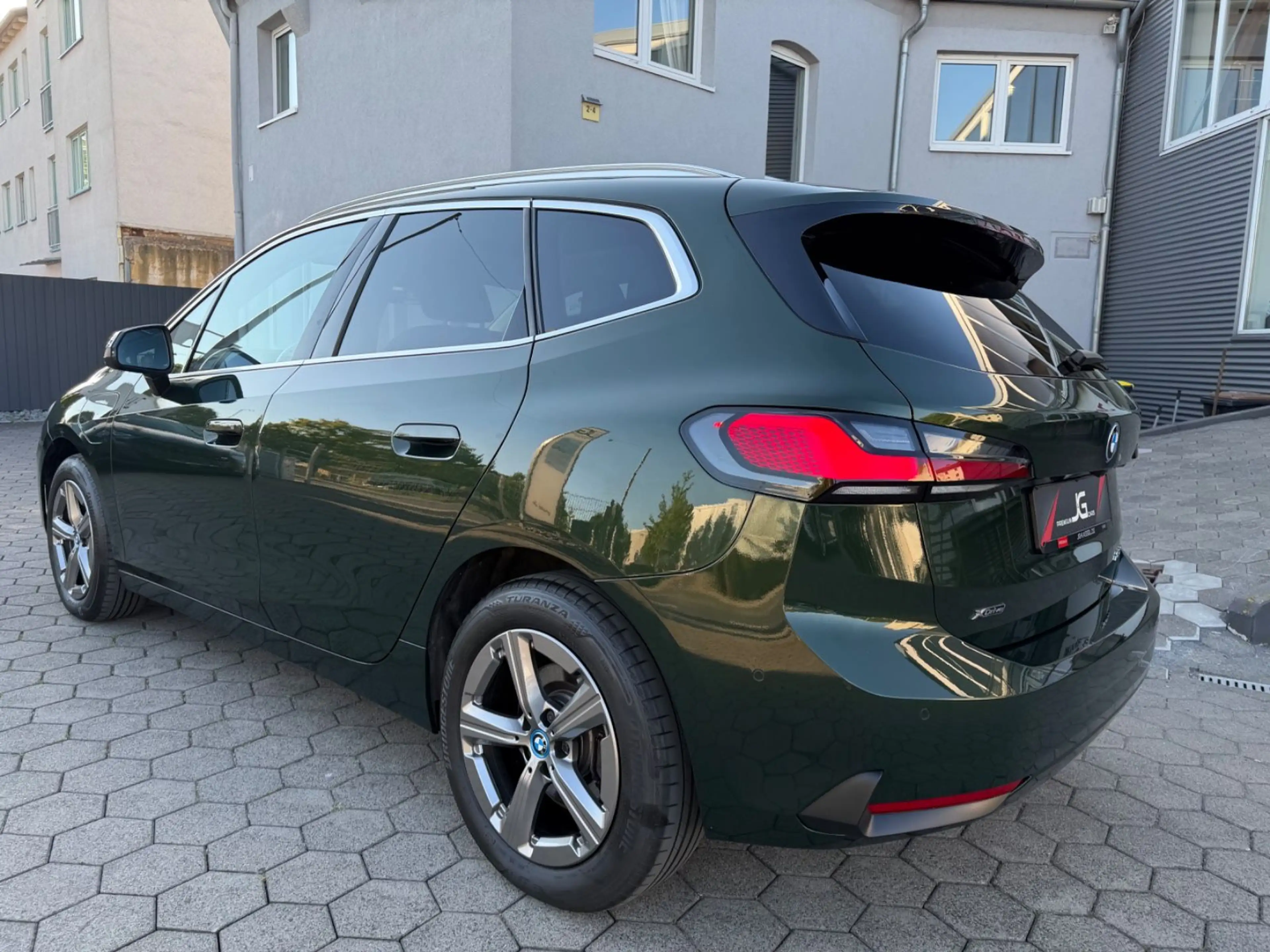 BMW 225 225e Active Tourer xDrive Pano*Leder*AHK*HuD — photo 4