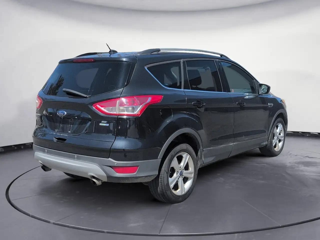 Ford Escape снимка Ford Escape