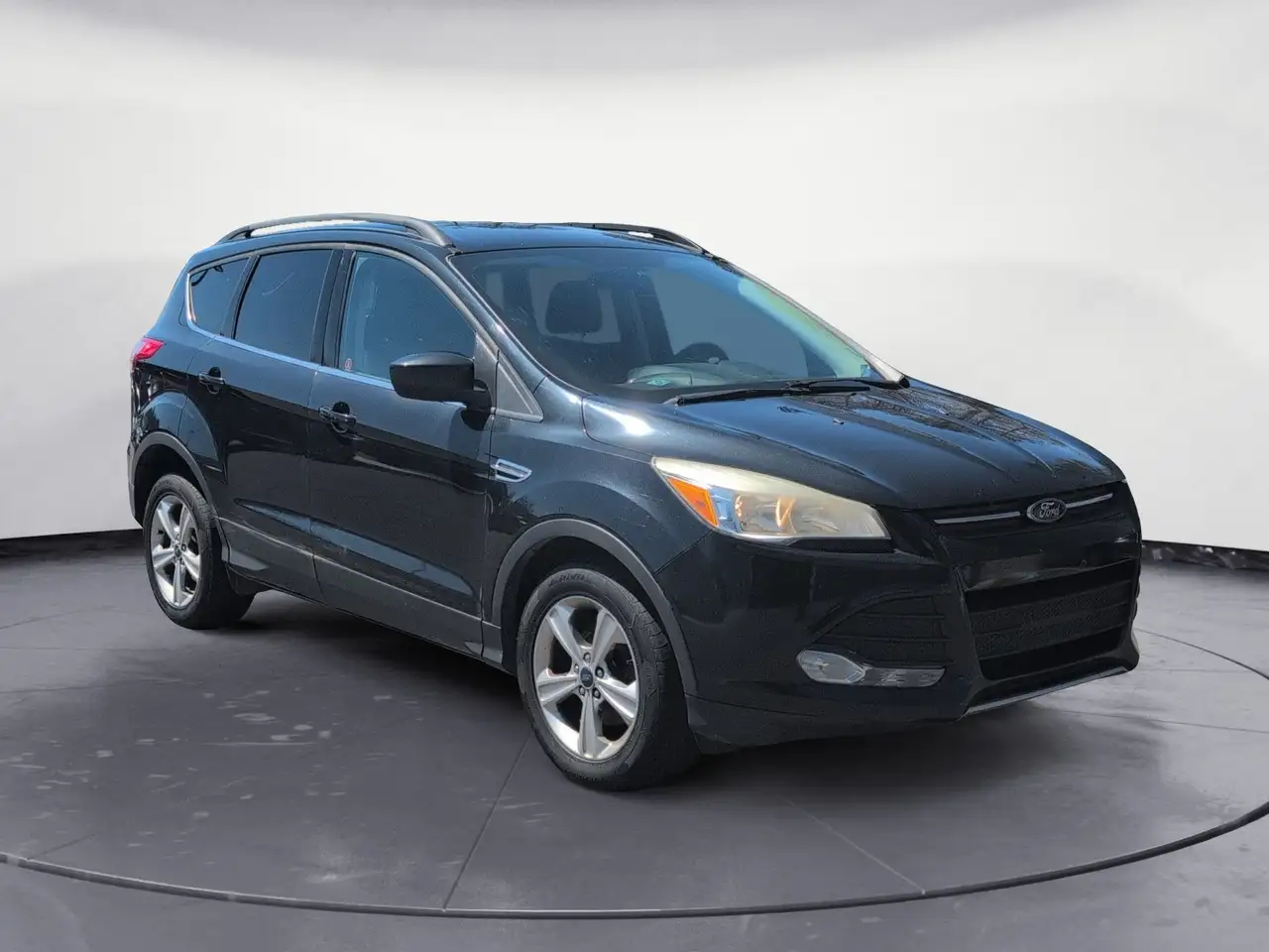 Ford Escape снимка Ford Escape