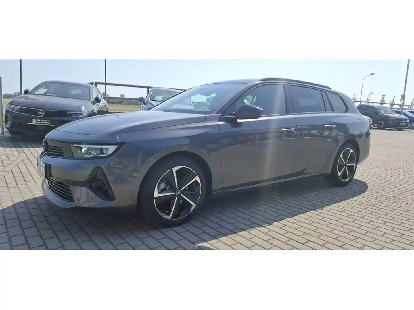 Opel Astra L Sports Tourer 1.2 GS MATRIX-LED 360° Grau - 1