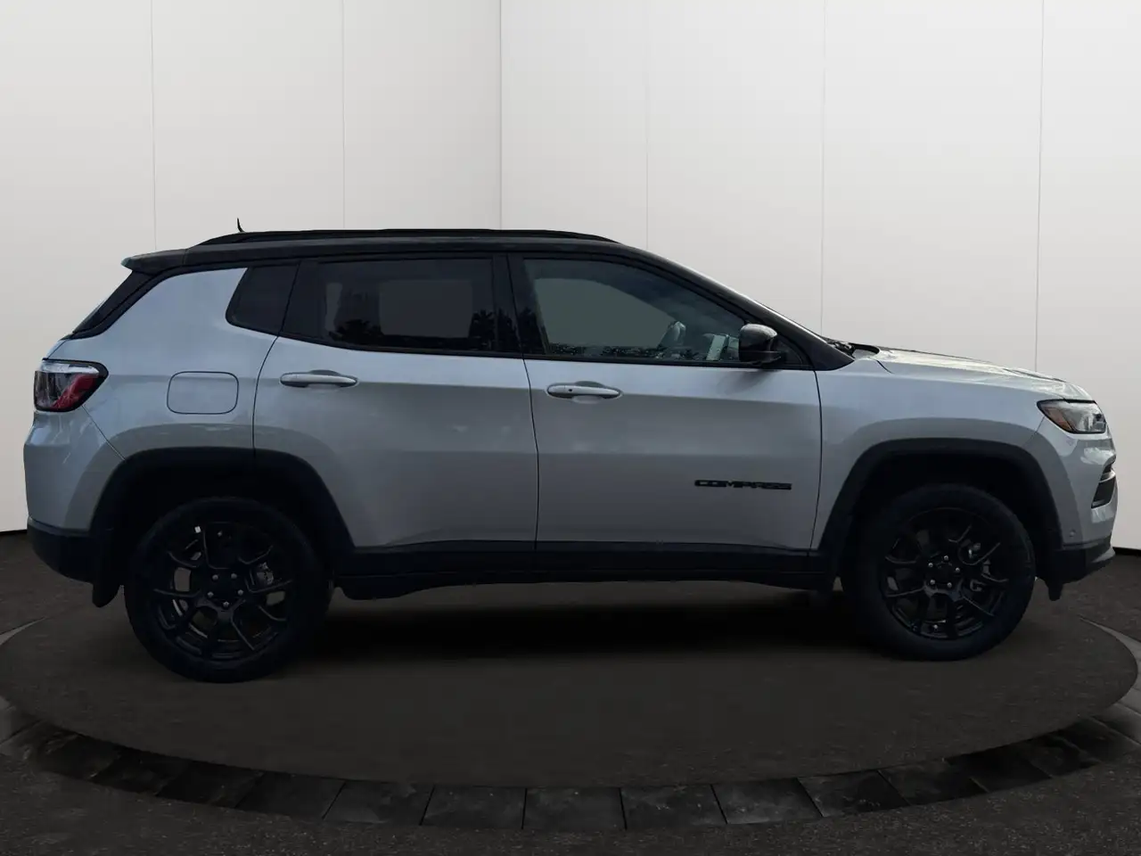 Jeep Compass снимка Jeep Compass