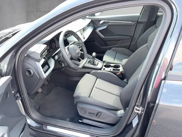 Audi A3 view 9