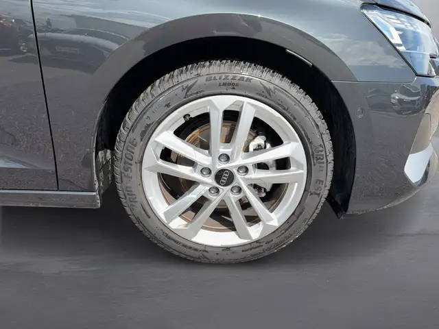 Audi A3 view 7