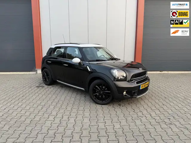 MINI Cooper S Countryman Mini 1.6 Knockout Edition