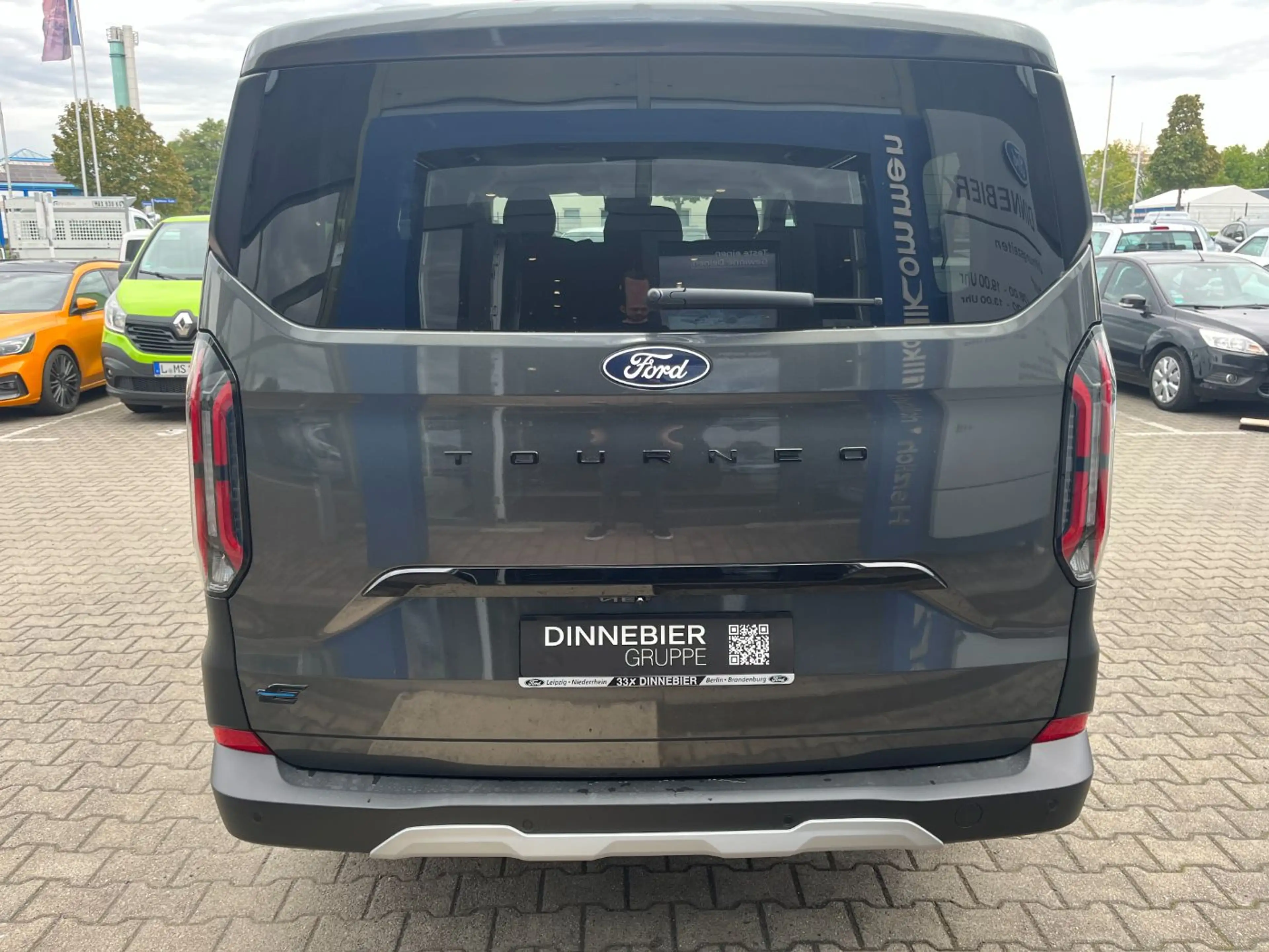 Ford Tourneo Custom Bus 340 L1 Active 160 kW 360°+B&O — photo 6