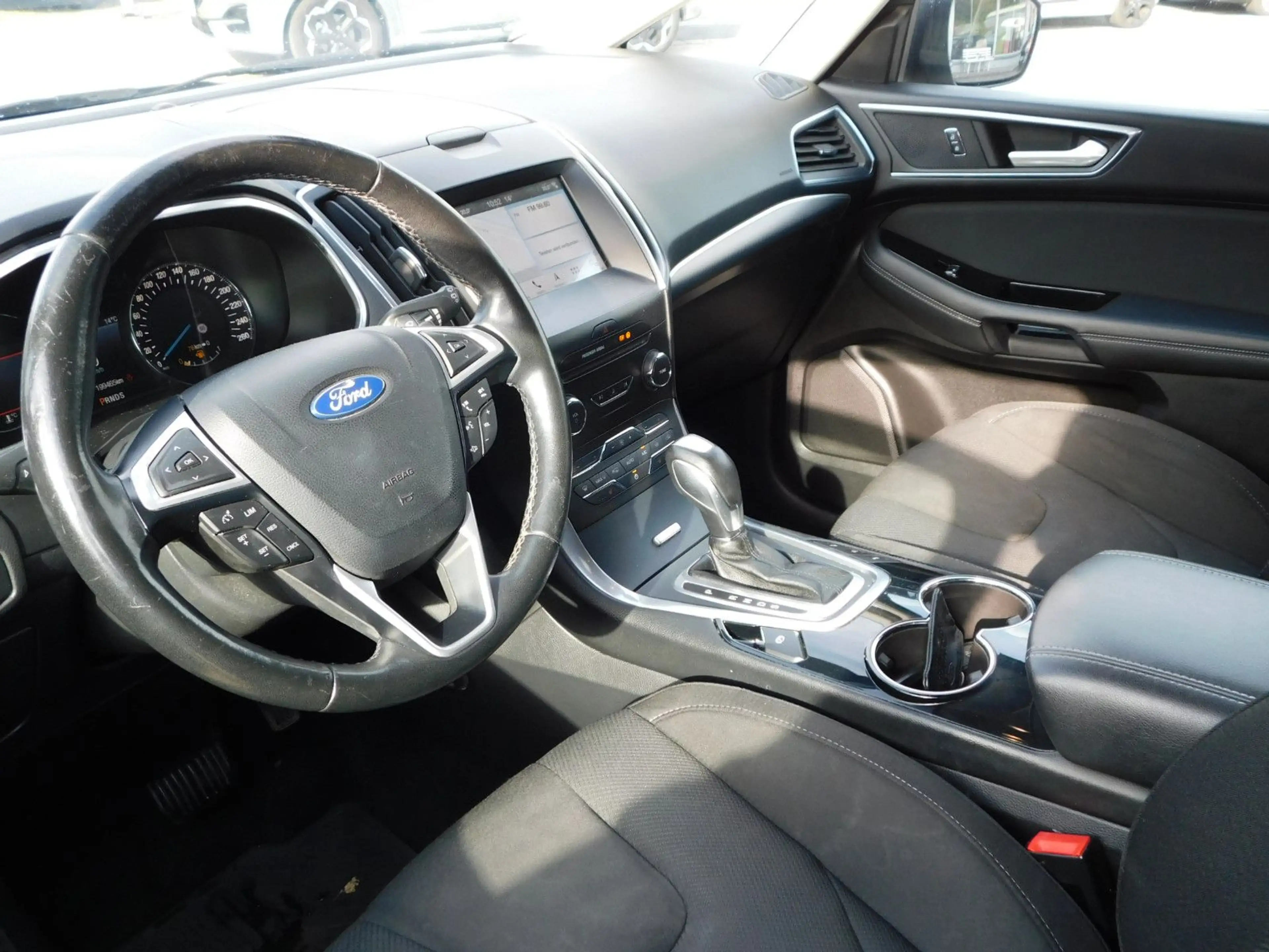 Ford S-Max S-MAX Titanium Automatik Scheckheft/1Hd — photo 7