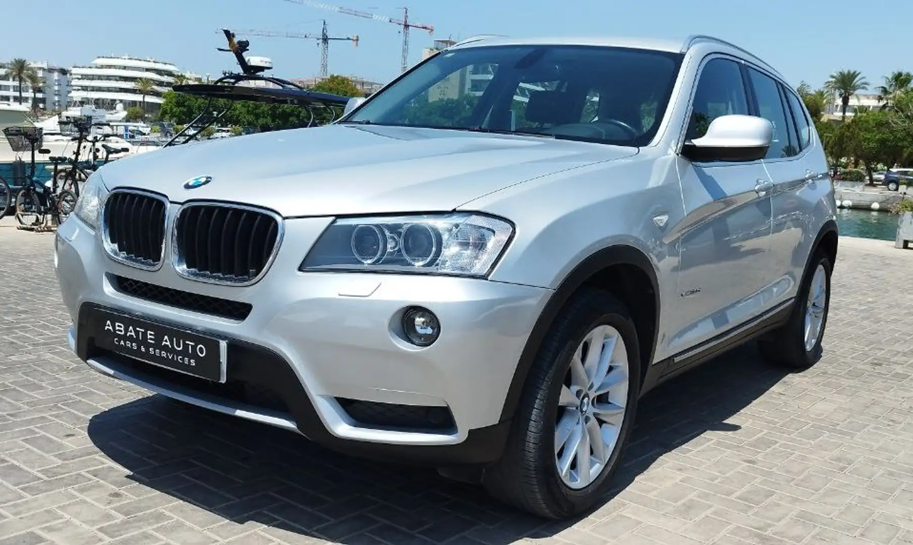 BMW X3 xDrive 20dA Gris - 1