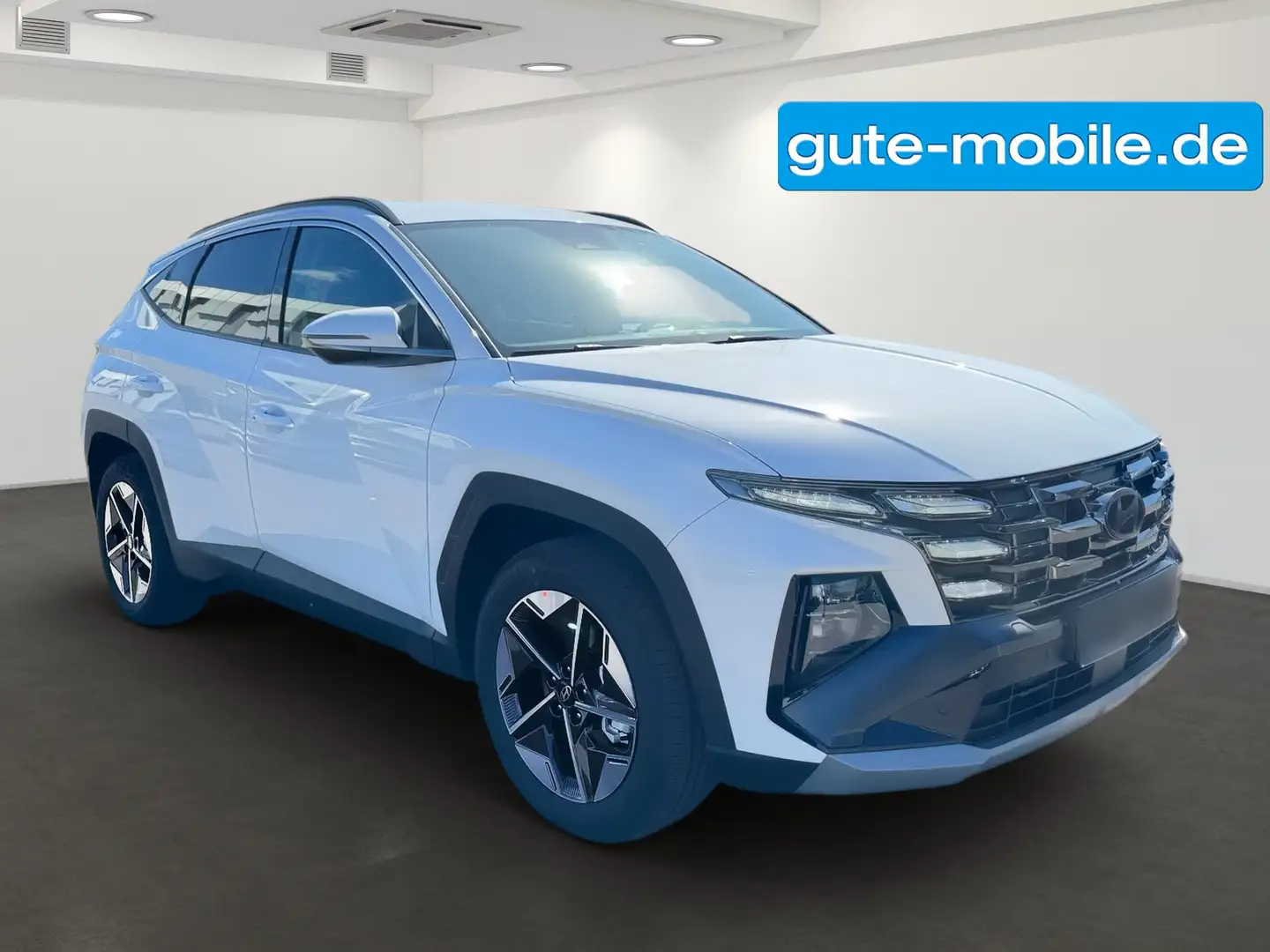 Hyundai TUCSON Trend Automatik Sofort Verfügbar! Weiß - 2