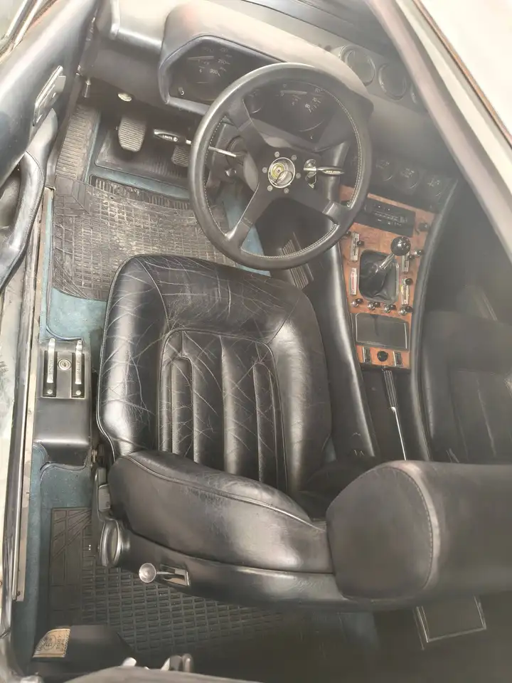 Ferrari 400, foto 3
