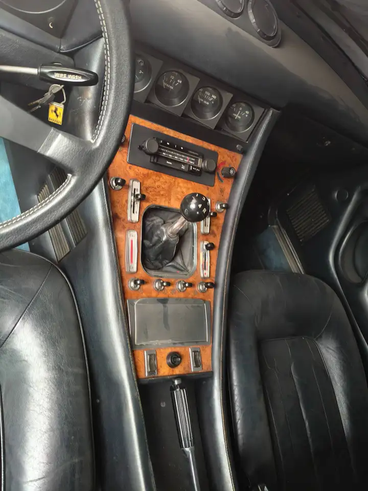 Ferrari 400, foto 2