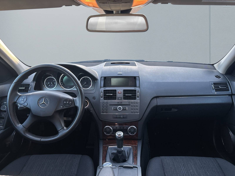 Mercedes-Benz C 220 C 220 cdi *WENIG KM/PDC/TÜV NEU* — photo 9