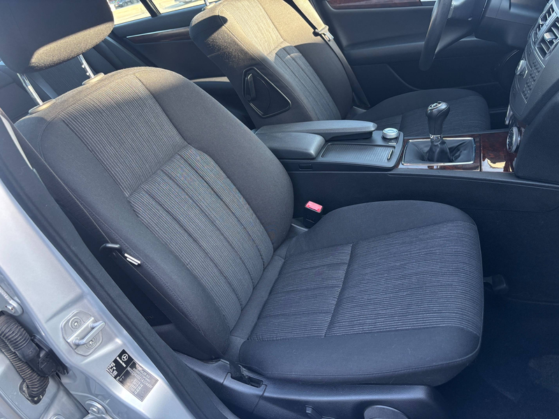 Mercedes-Benz C 220 C 220 cdi *WENIG KM/PDC/TÜV NEU* — photo 11
