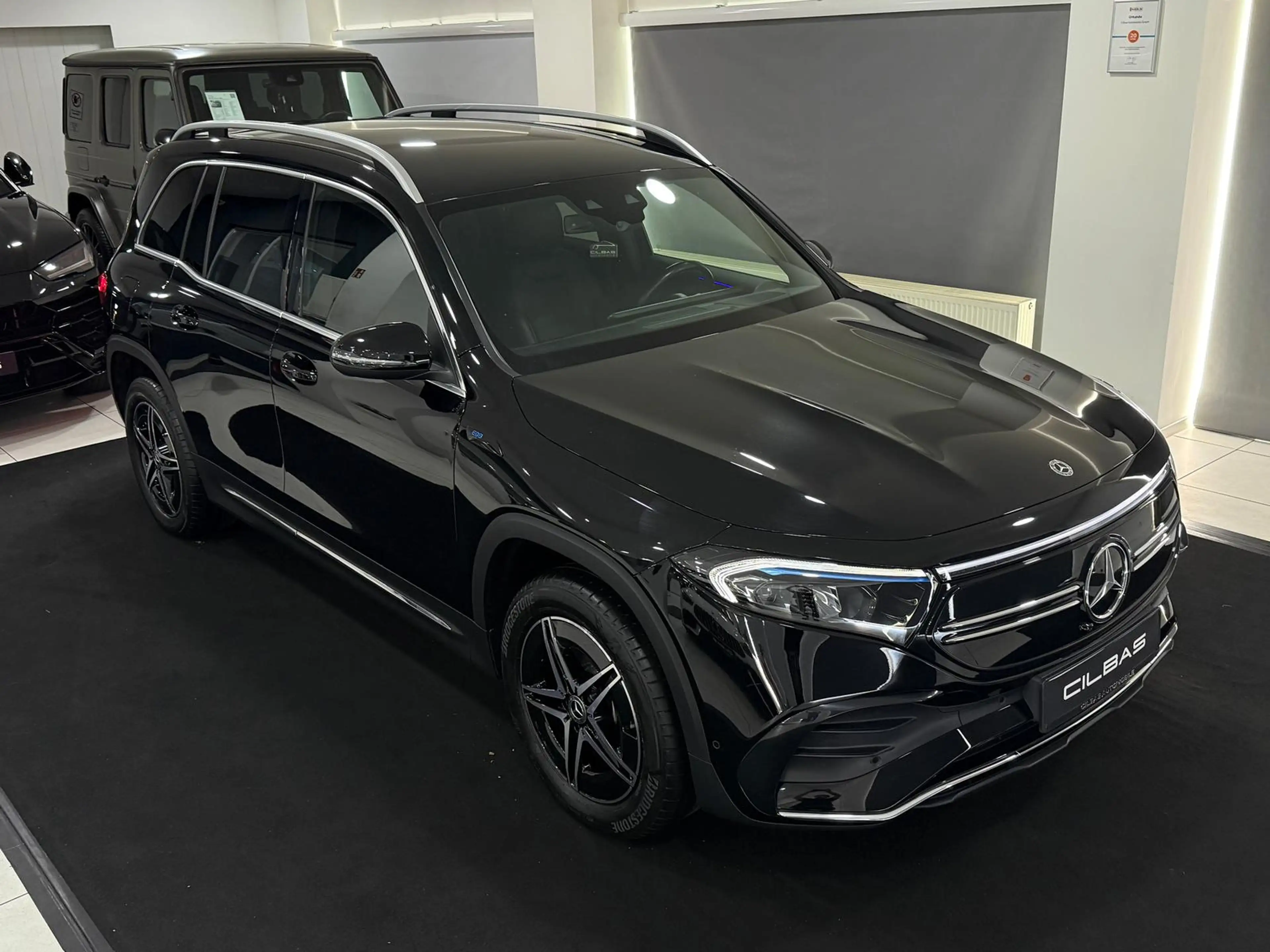 Mercedes-Benz EQB 250 AMG-LINE*7-SITZER*HUD*LEDER*KAMERA*LED* — photo 6