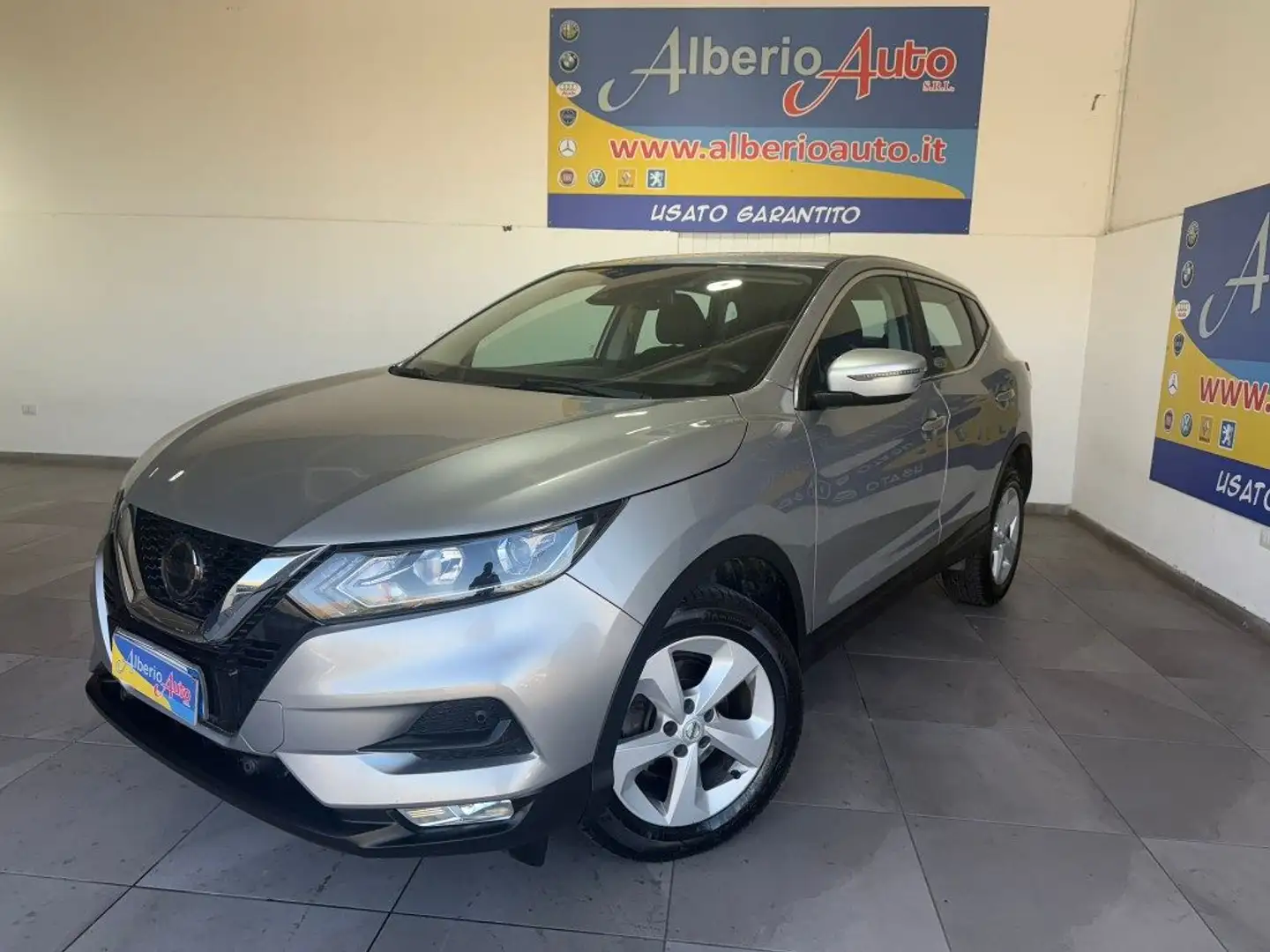 Nissan Qashqai 1.5 dCi 115 CV Business Argento - 1