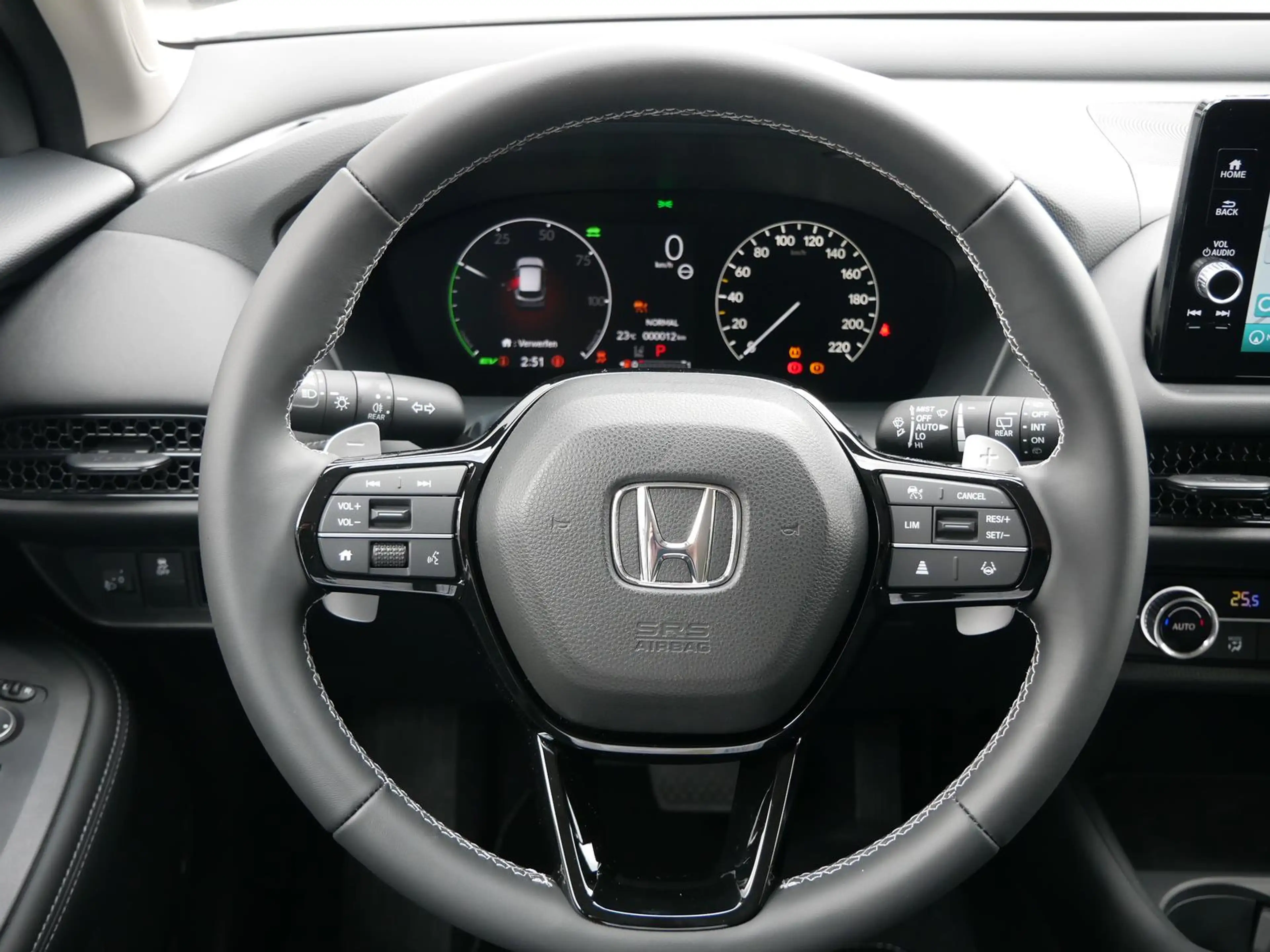 Honda ZR-V 2.0 e:HEV Hybrid Elegance LED + ACC + 18" — photo 12